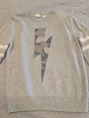 GAP Light Gray Sweater with Camouflage Bolt
